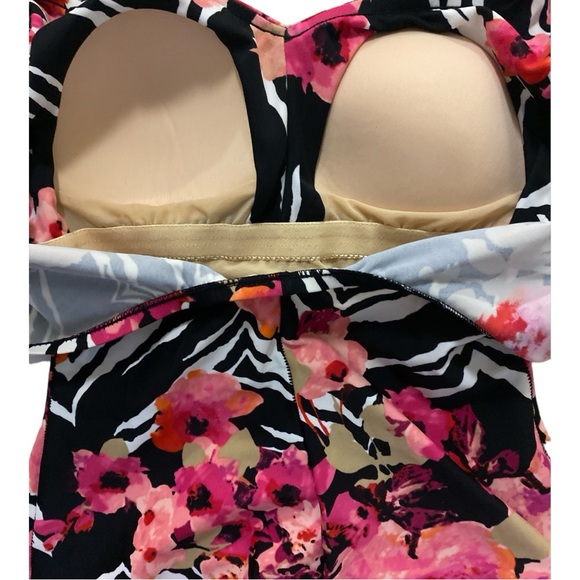 ‼️SALE‼️Azul one-piece floral swimsuit size 10 NWT - Picture 8 of 13